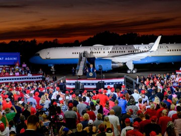 air-force-one-rally-trump.jpeg