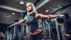 fitness-woman-exercises